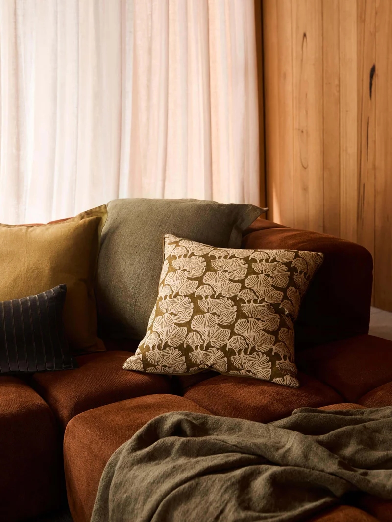 Burton Tailored Heavy Linen Cushion