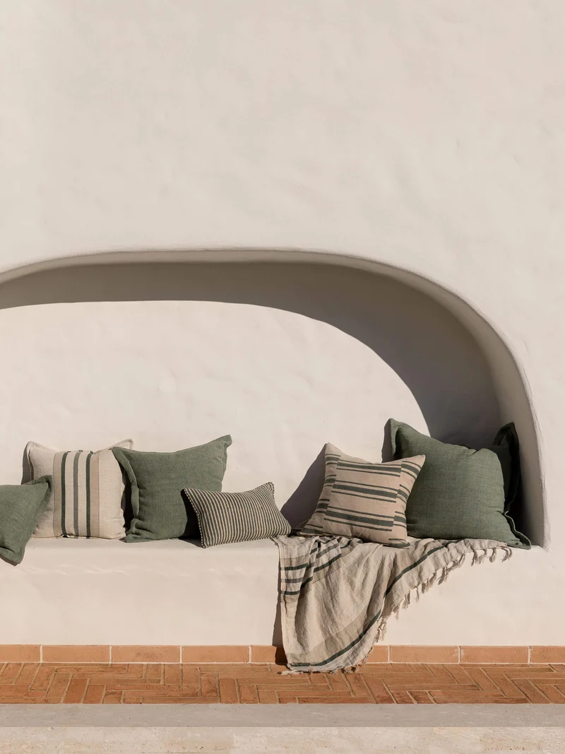 Burton Tailored Heavy Linen Cushion