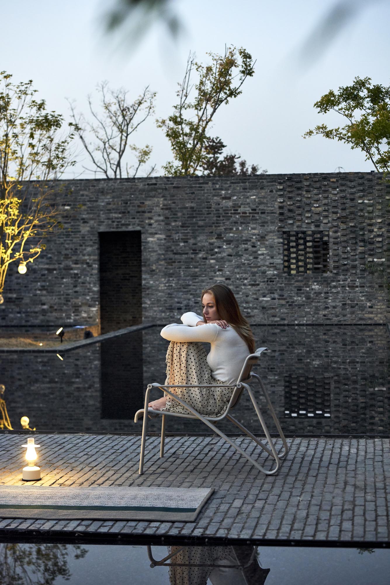 Mindo 105 Lounge Chair - Brown Mix - Floor Stock