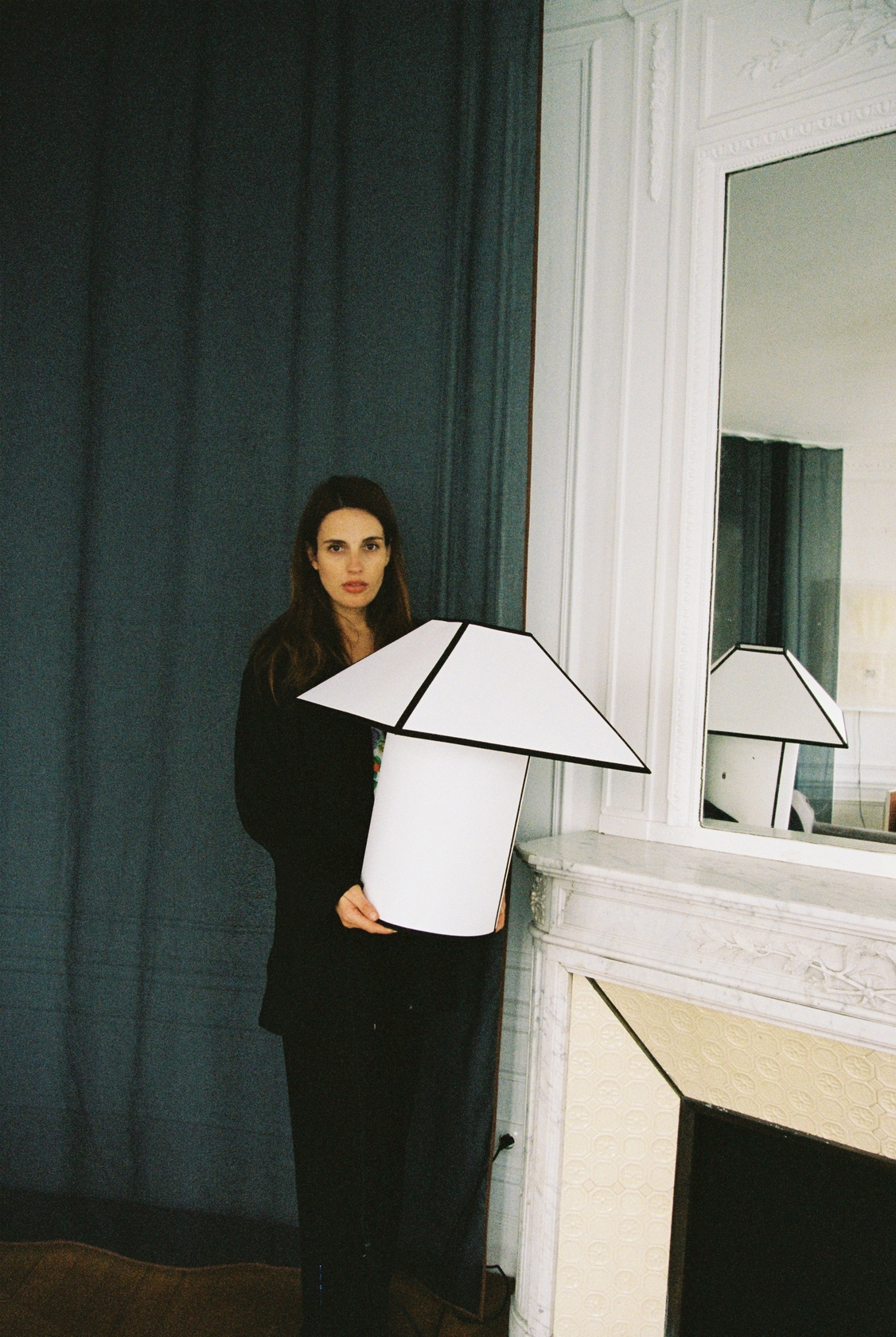 Ava Pyramid Table Lamp