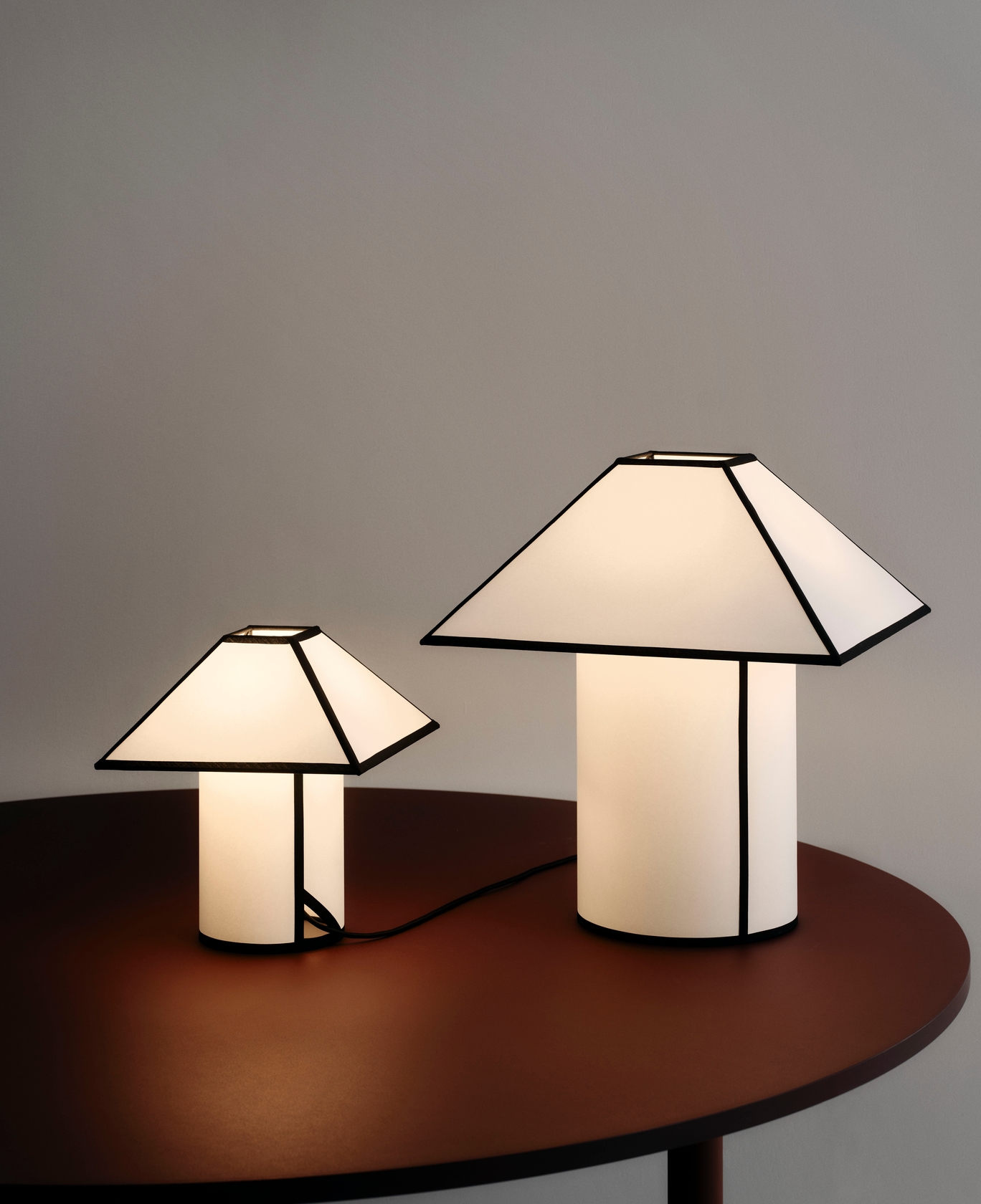 Ava Pyramid Table Lamp