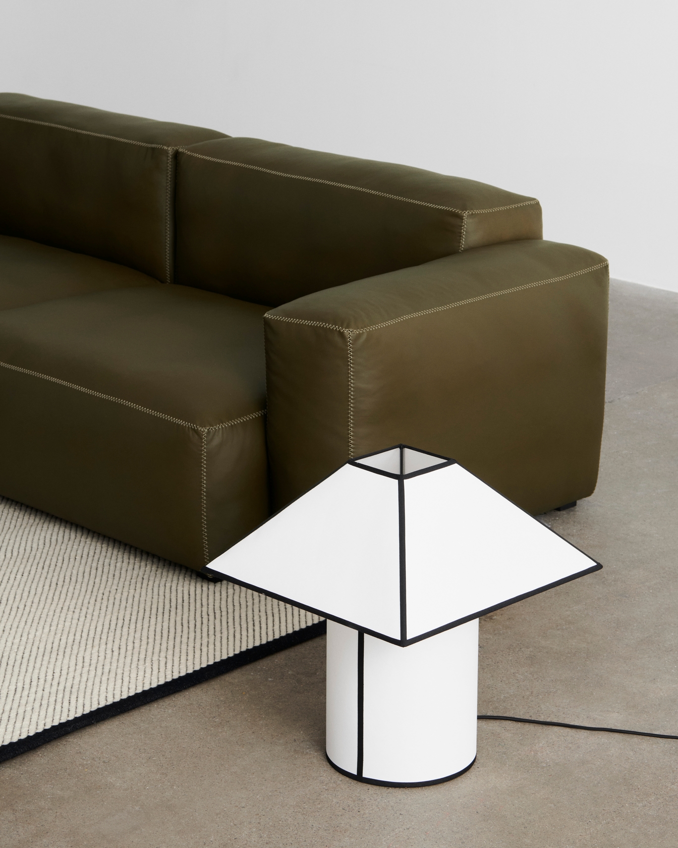 Ava Pyramid Table Lamp