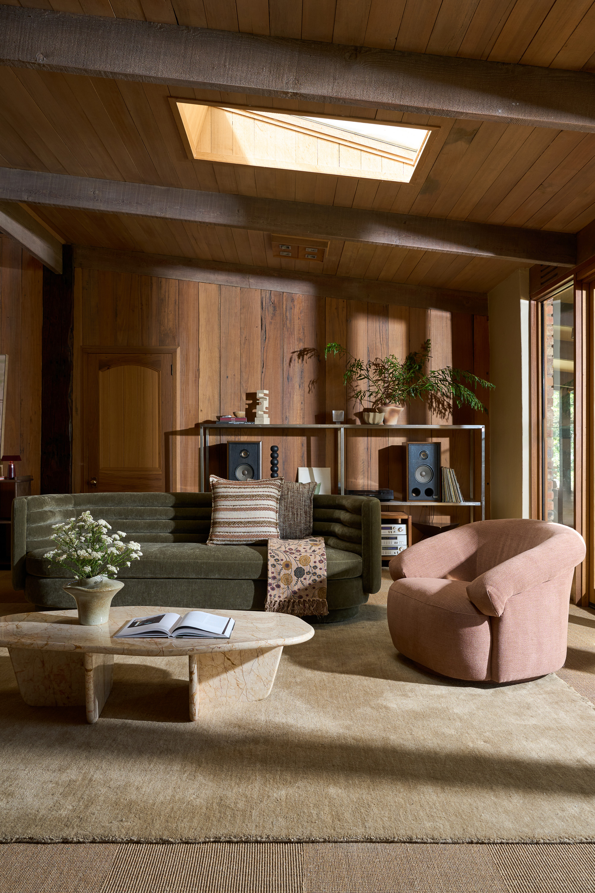 Arno Lounge Chair