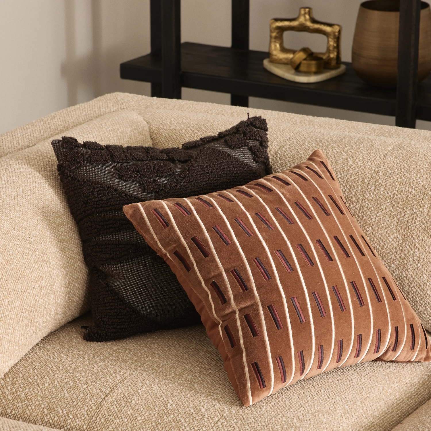 Honorina Cushion