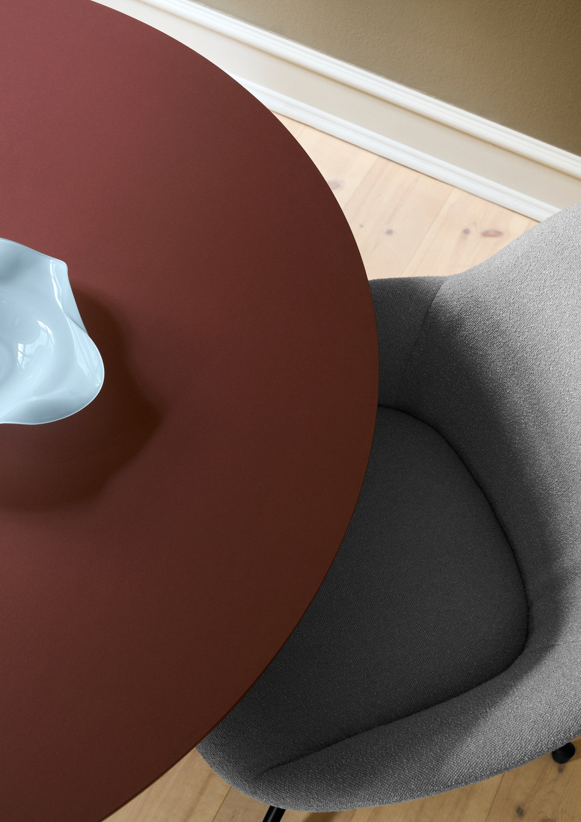 Trim Round Dining Table