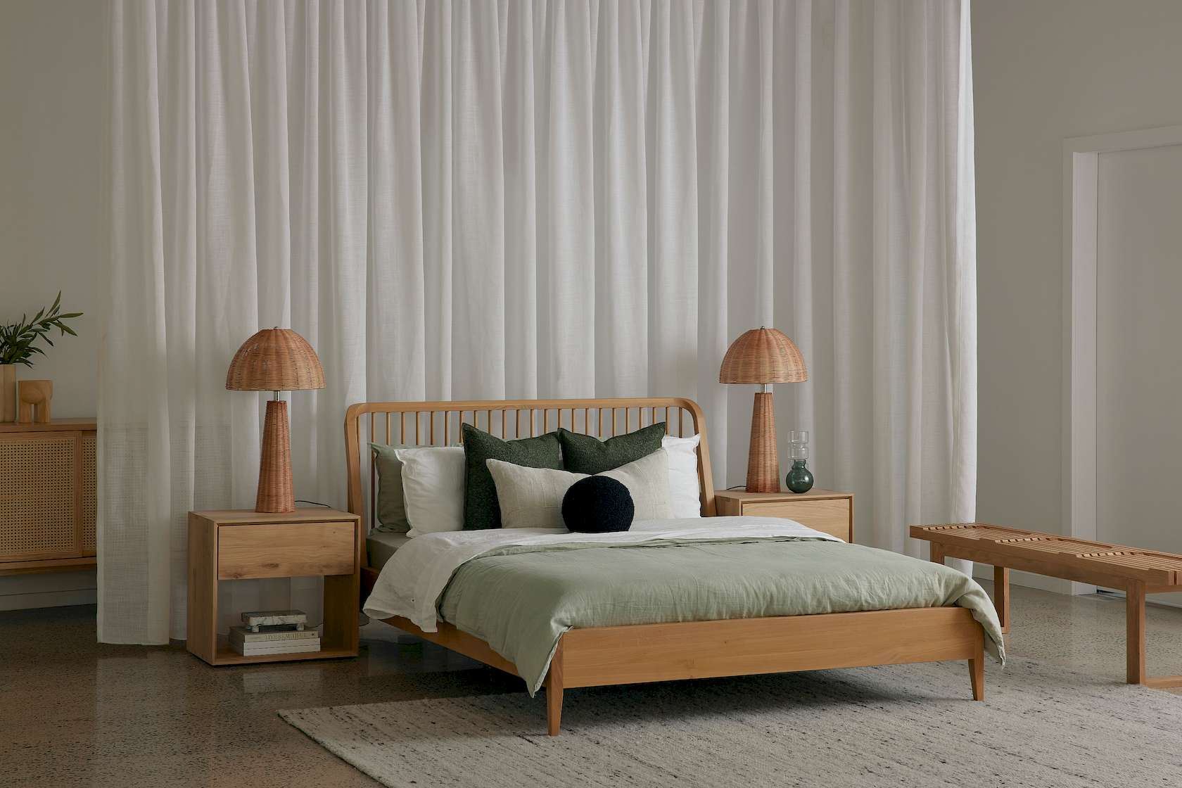 Ethnicraft Oak Spindle King Bed - Natural Oak - Floor Stock