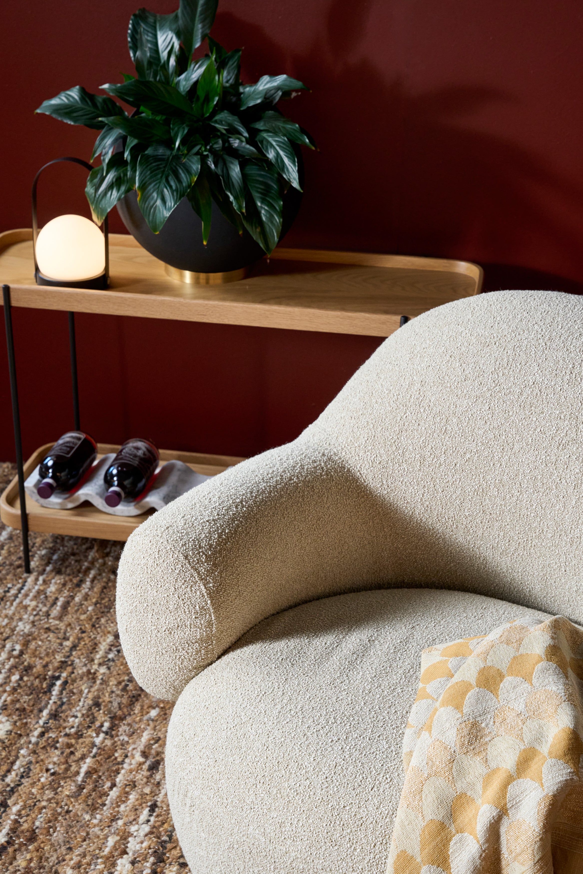 Toad Lounge Chair - Fawn-Fleece 0015 - Floor Stock