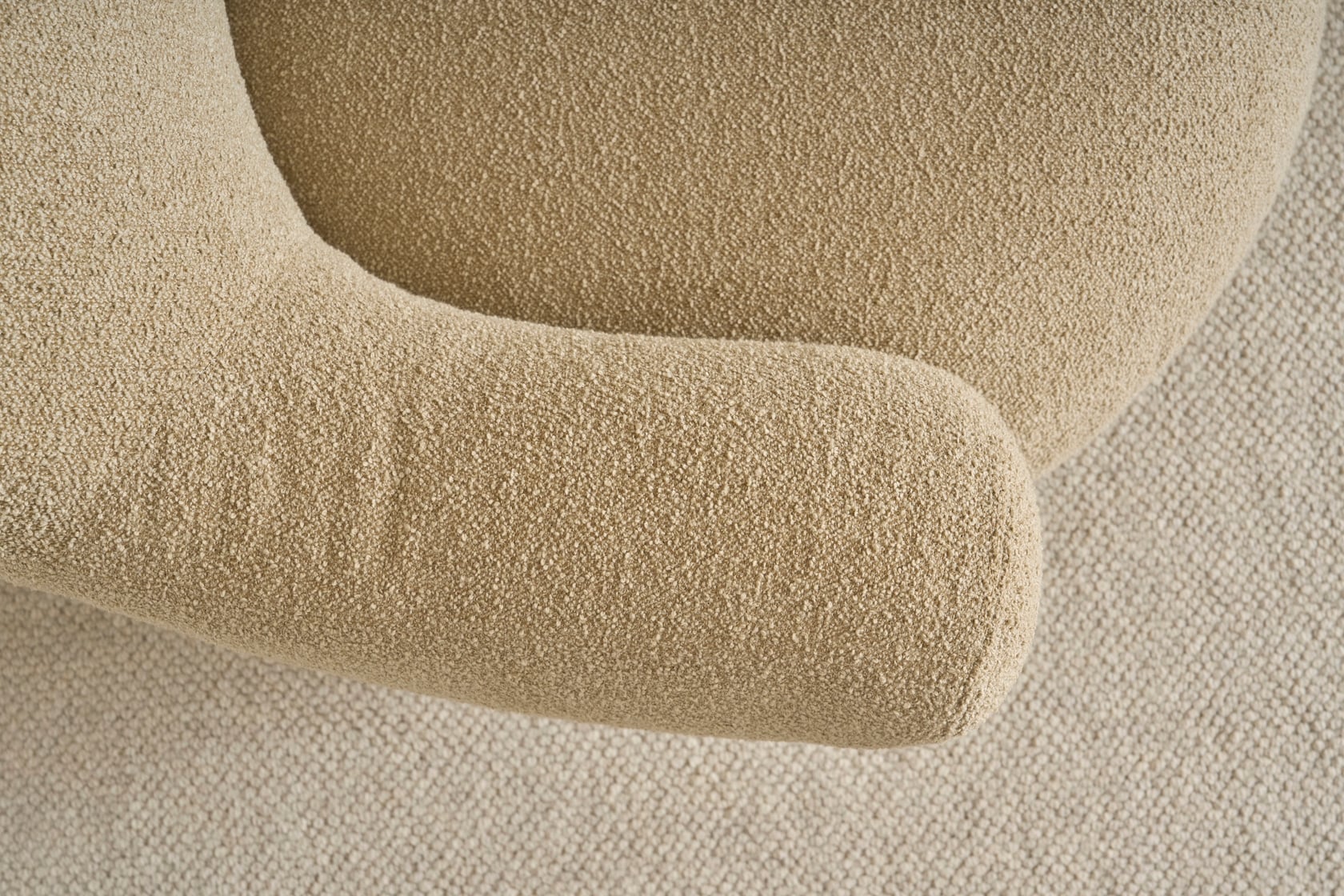Toad Lounge Chair - Fawn-Fleece 0015 - Floor Stock