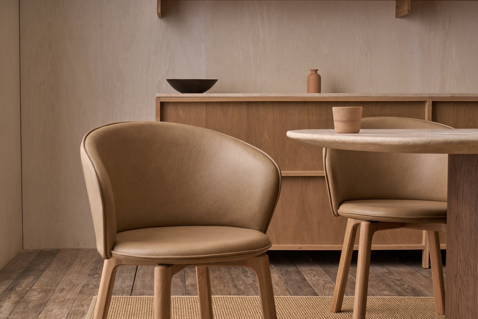 Glide Dining Chair - Light Oak - Pecan-Alabama 003 - Set of 6 - Floor Stock