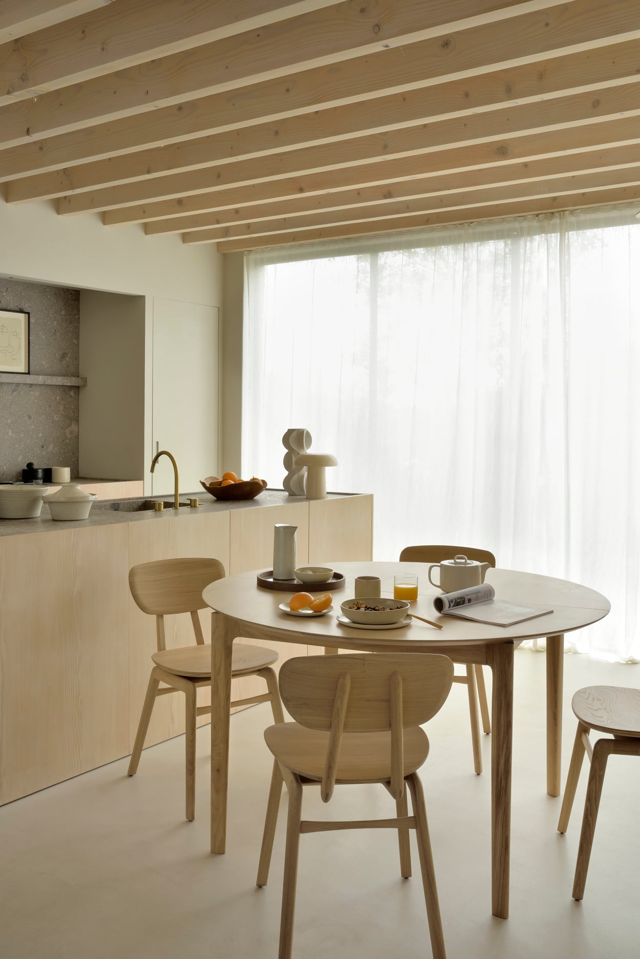 Ethnicraft Oak Bok Round Extendable Dining Table - Natural Oak - Floor Stock