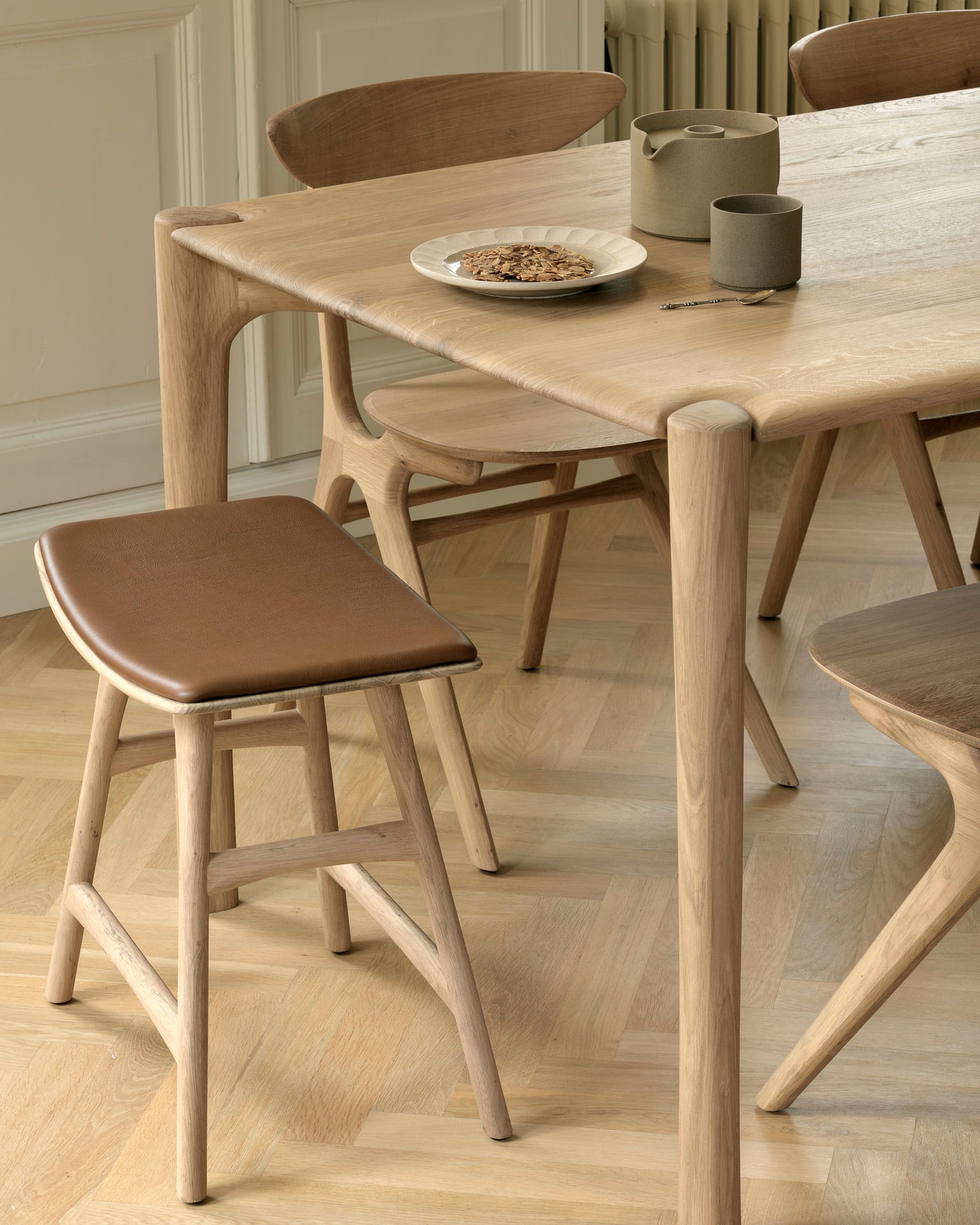 Ethnicraft Oak PI Dining Table - 1600mm - Natural Oak - Floor Stock