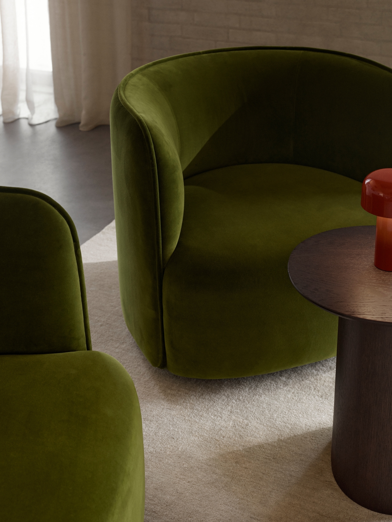 Panorama Lounge Chair