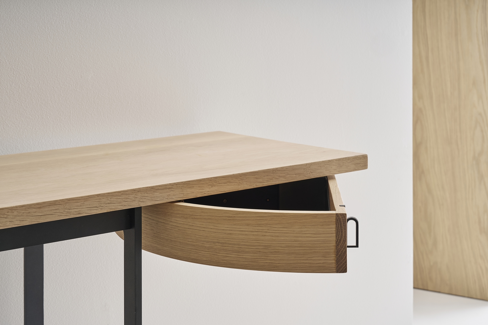 Avoca Desk