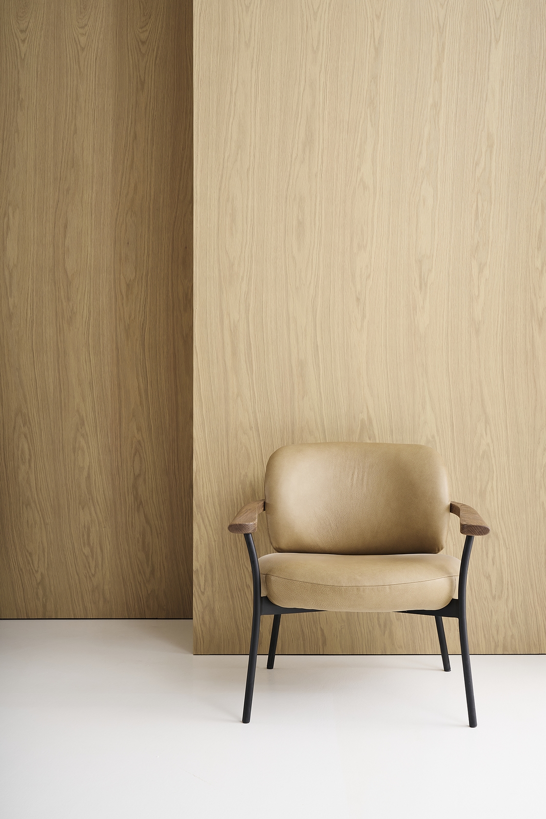 Solace Lounge Chair