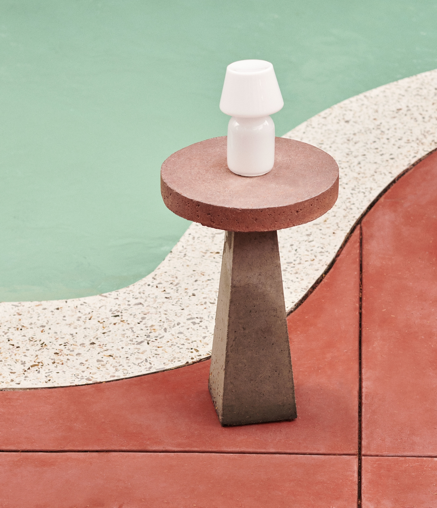 Apollo Portable Lamp