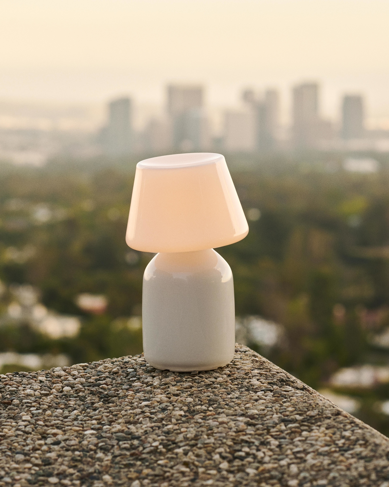 Apollo Portable Lamp