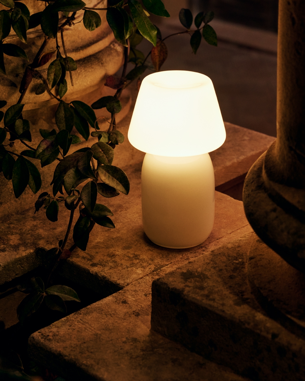 Apollo Portable Lamp