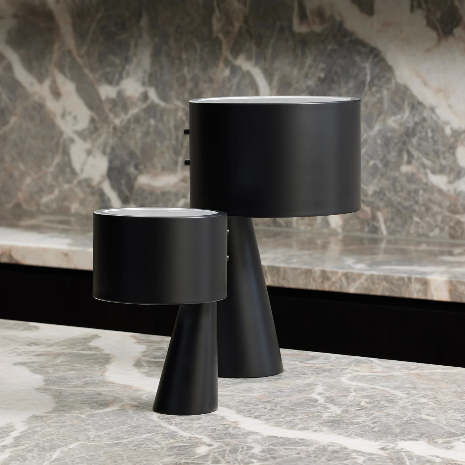 Zenn Desk Lamp