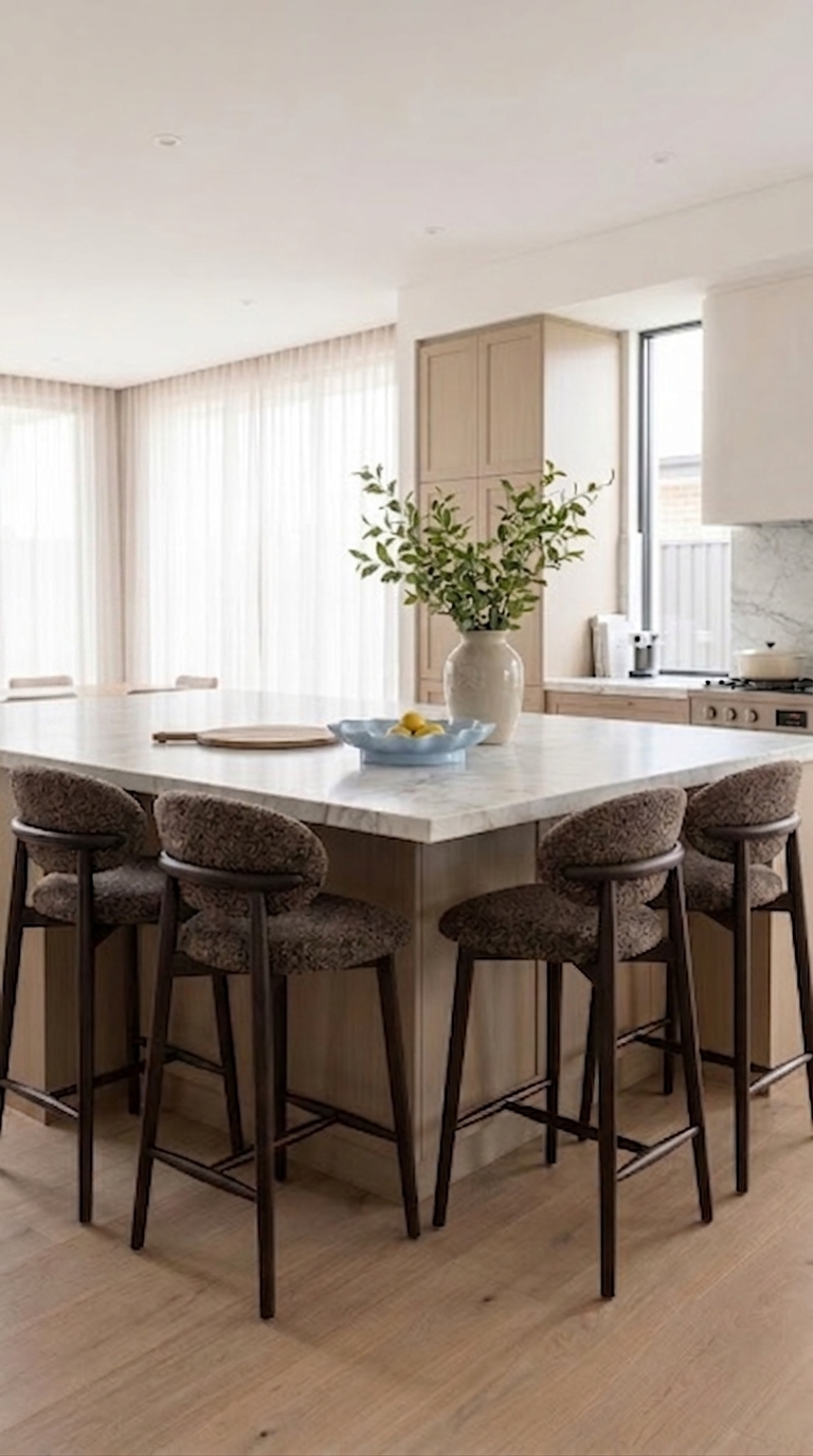 Willow Counter Stool