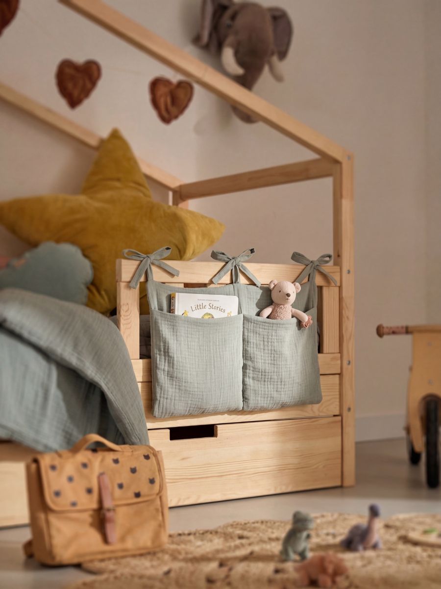 Pochette de lit en coton avec rangement à accrocher sur le bord de votre lit cabane