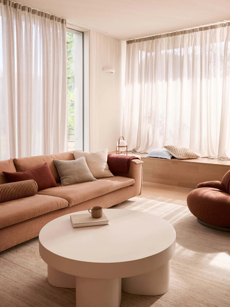 Matteo Rectangle Wool / Silk Cushion