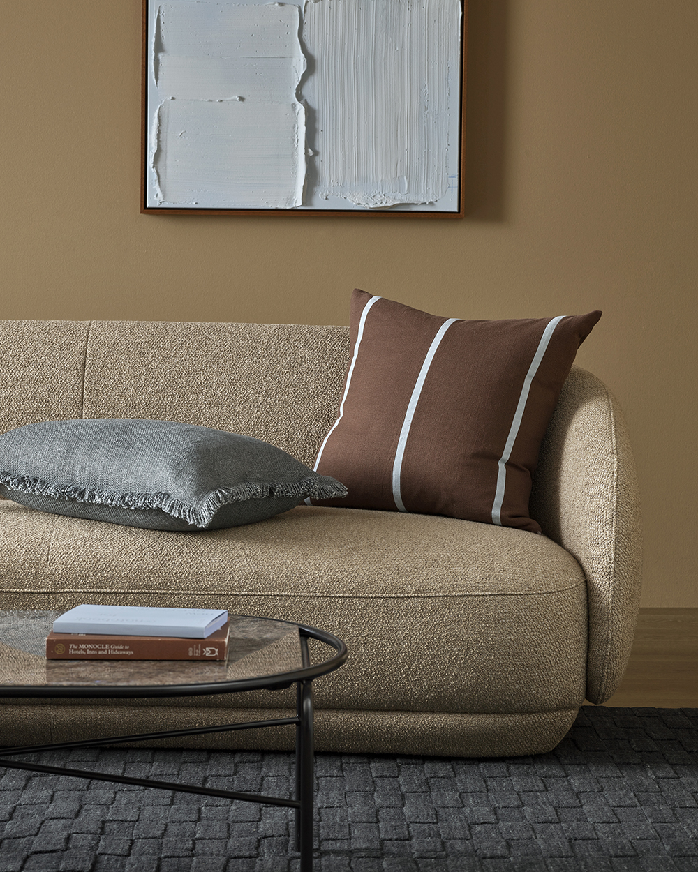 Otis Cushion