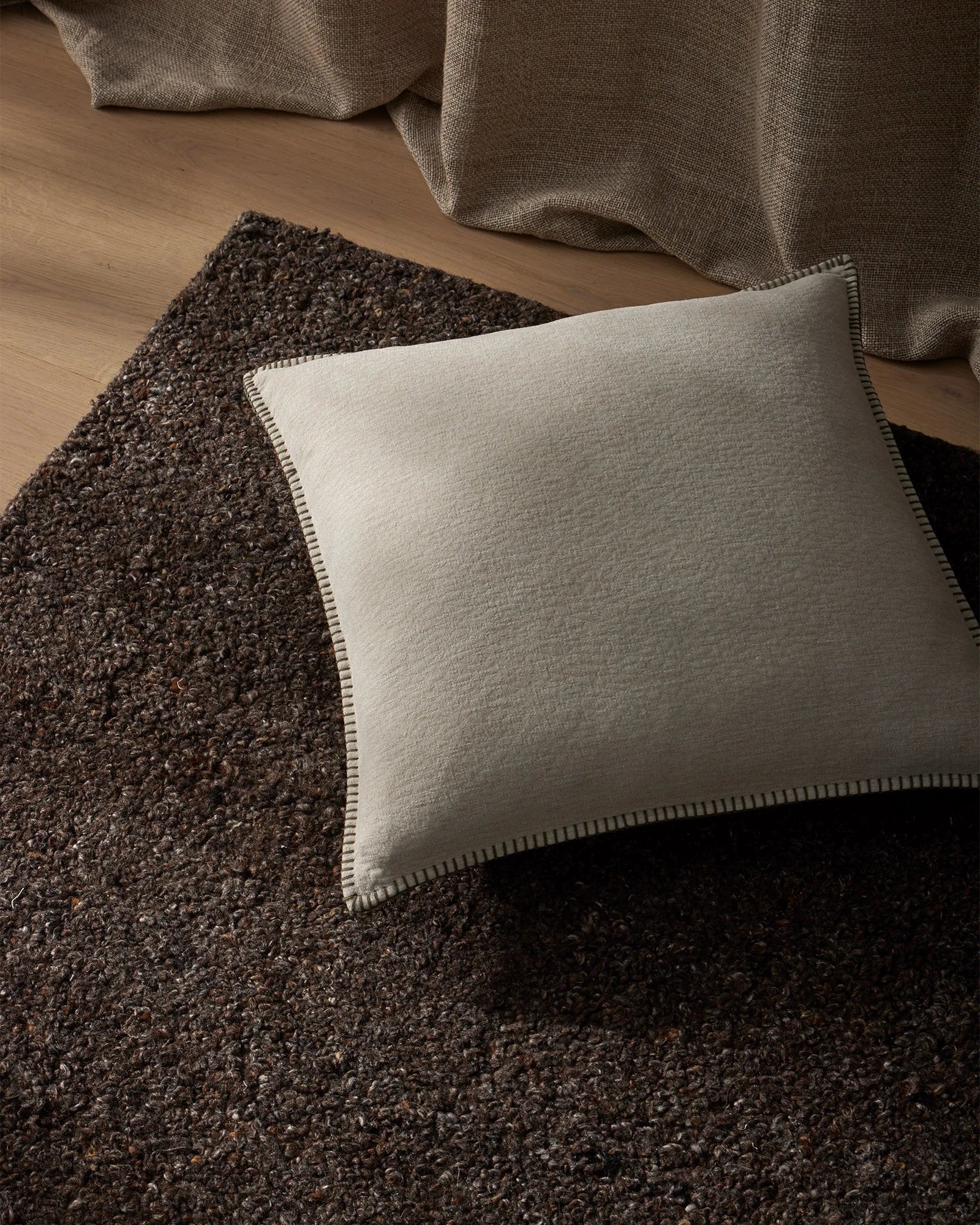 Alba Cushion