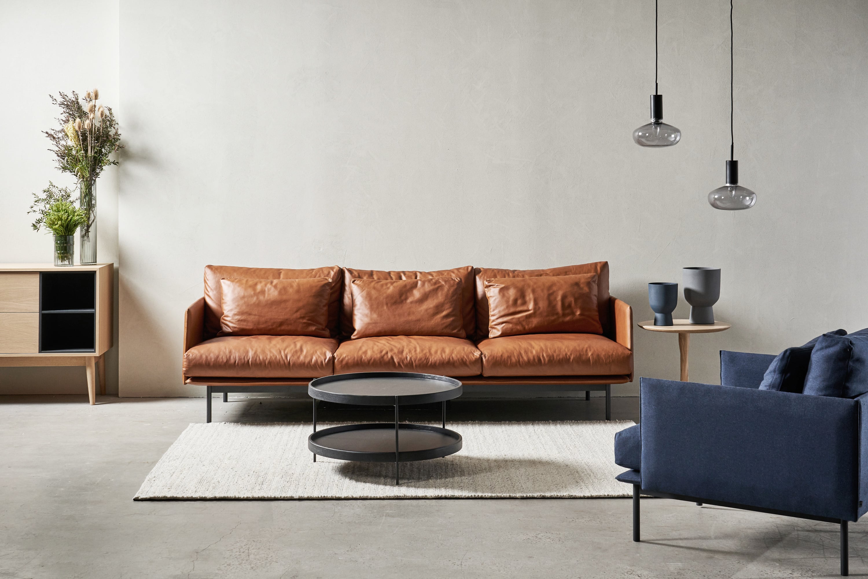 Humla Coffee Table - Small - Black - Floor Stock