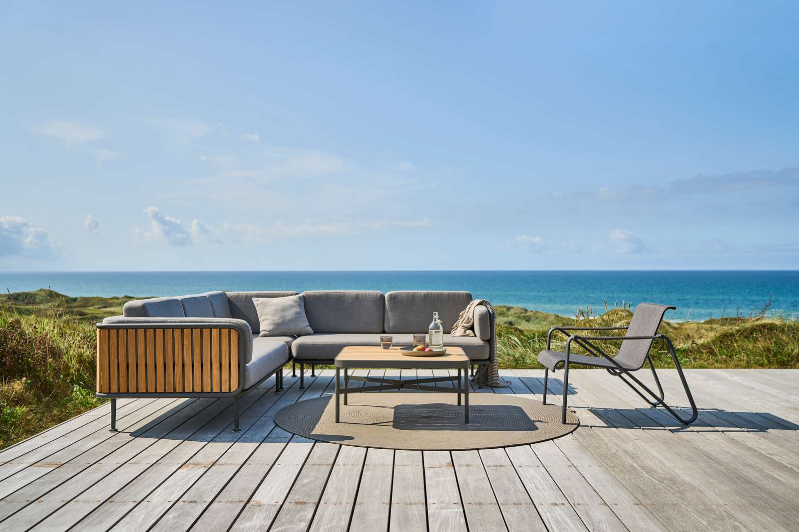 Mindo 100 Sofa - Daybed Right - Warm Grey Carbon - Floor Stock