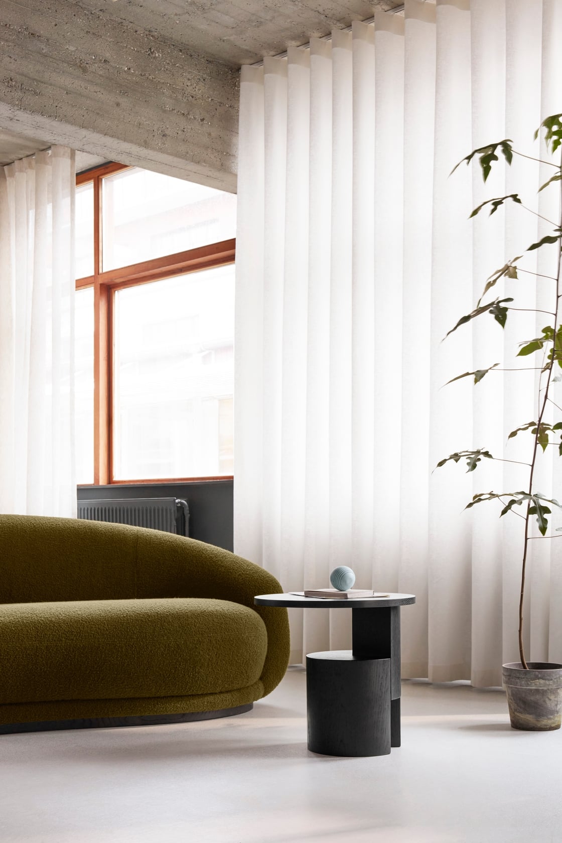 Montholon Curved 3 Seater Sofa - Dijon-Baru 0950 - Floor Stock