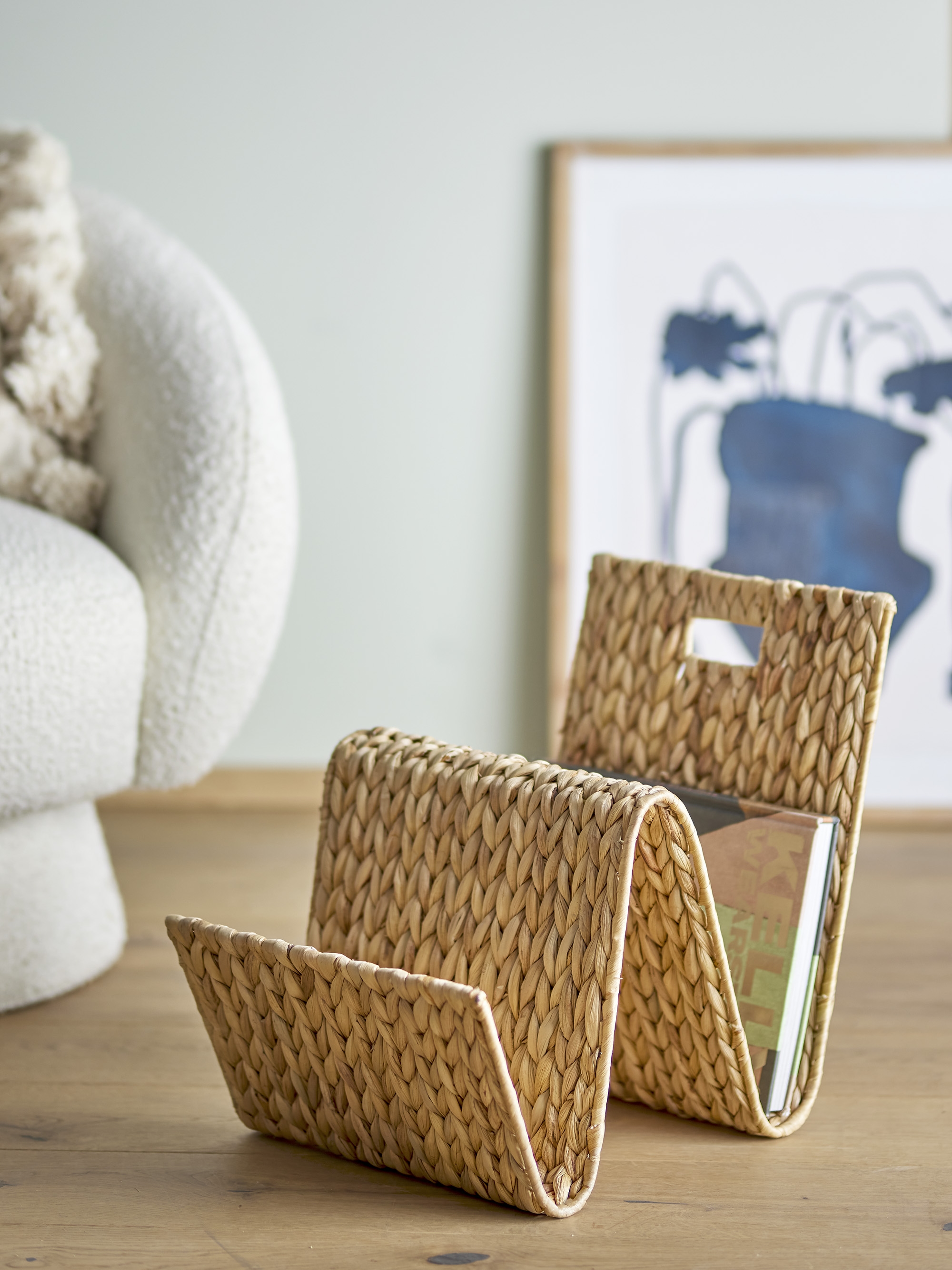 Dex Water Hyacinth Magazine Holder - Nature