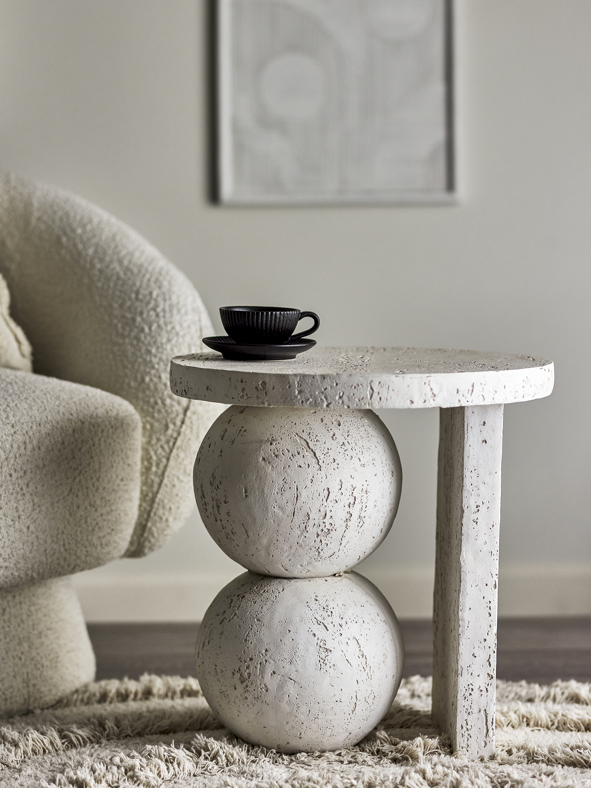 Tally Resin Side Table - White