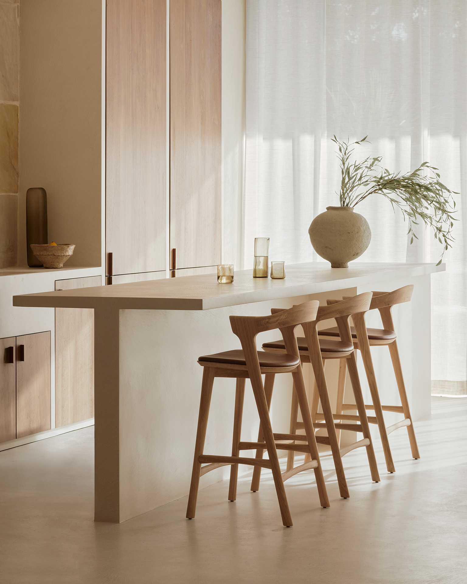 Ethnicraft Oak Bok Bar Stool - Leather