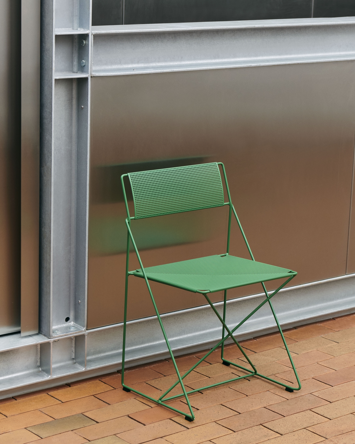 X-Line Chair