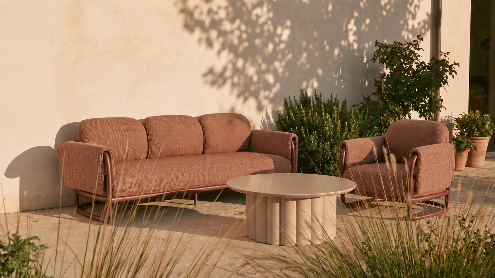 Lido Outdoor Round Coffee Table