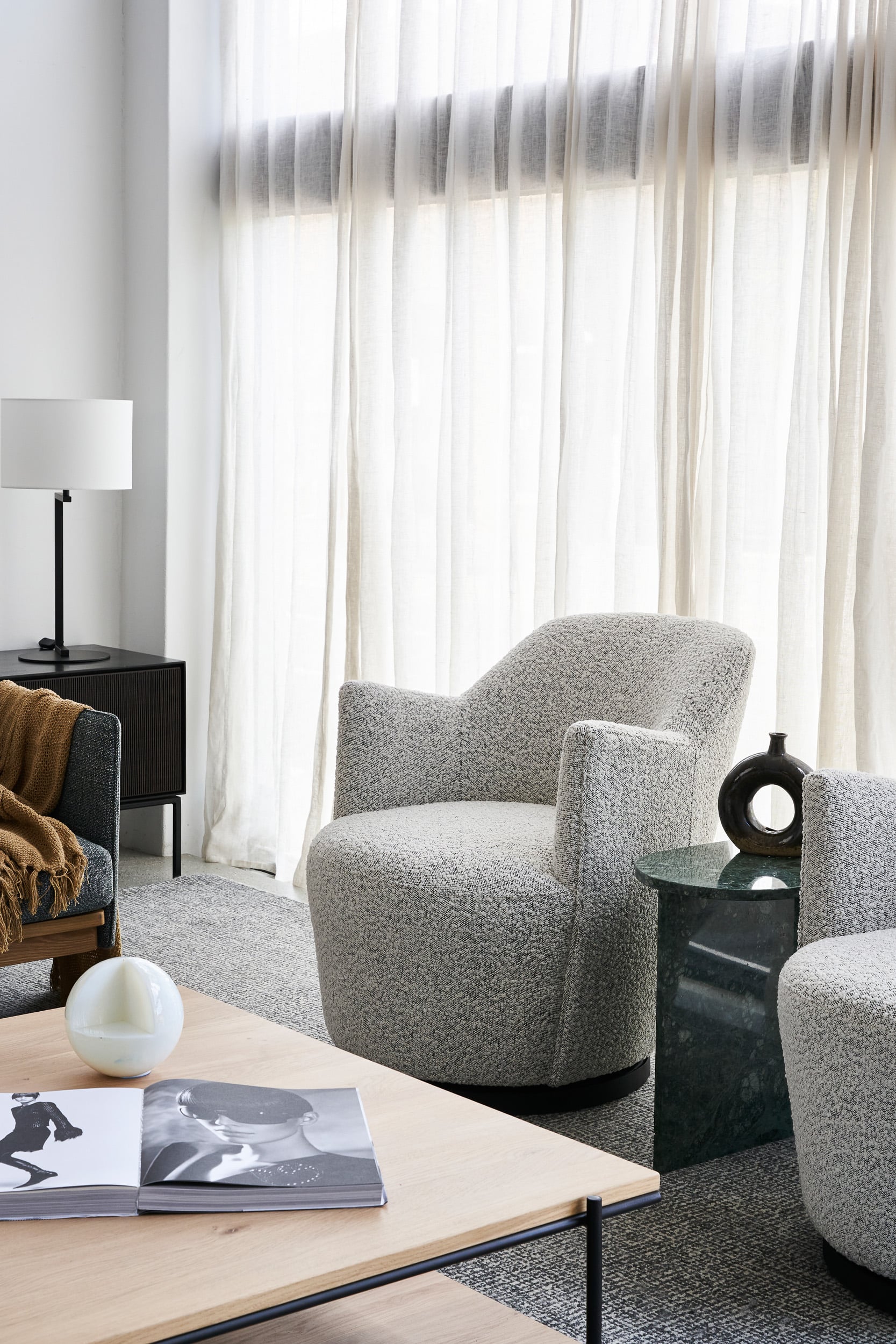 Alyssa Table Lamp - Satin Black