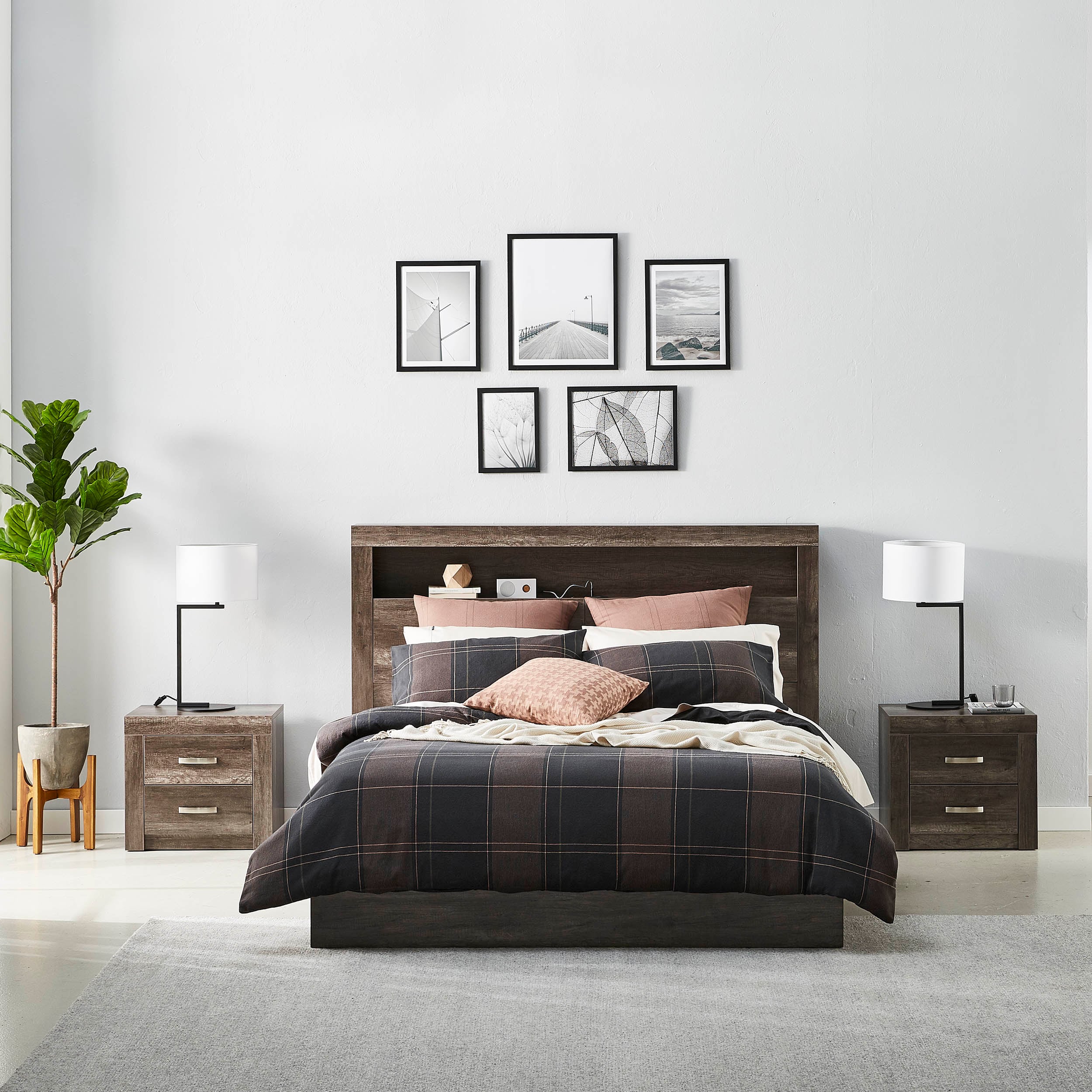Alyssa Table Lamp - Satin Black