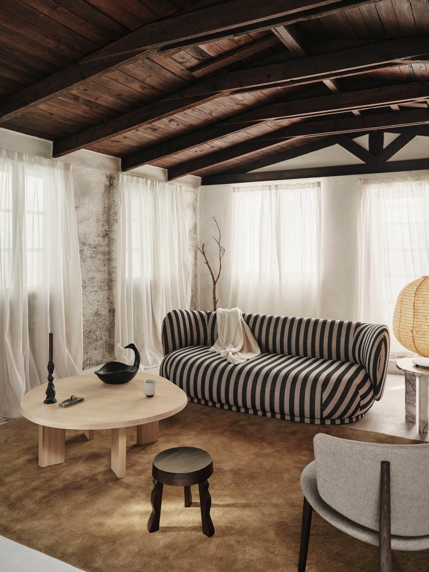 Taula Coffee Table - Rose - Floor Stock