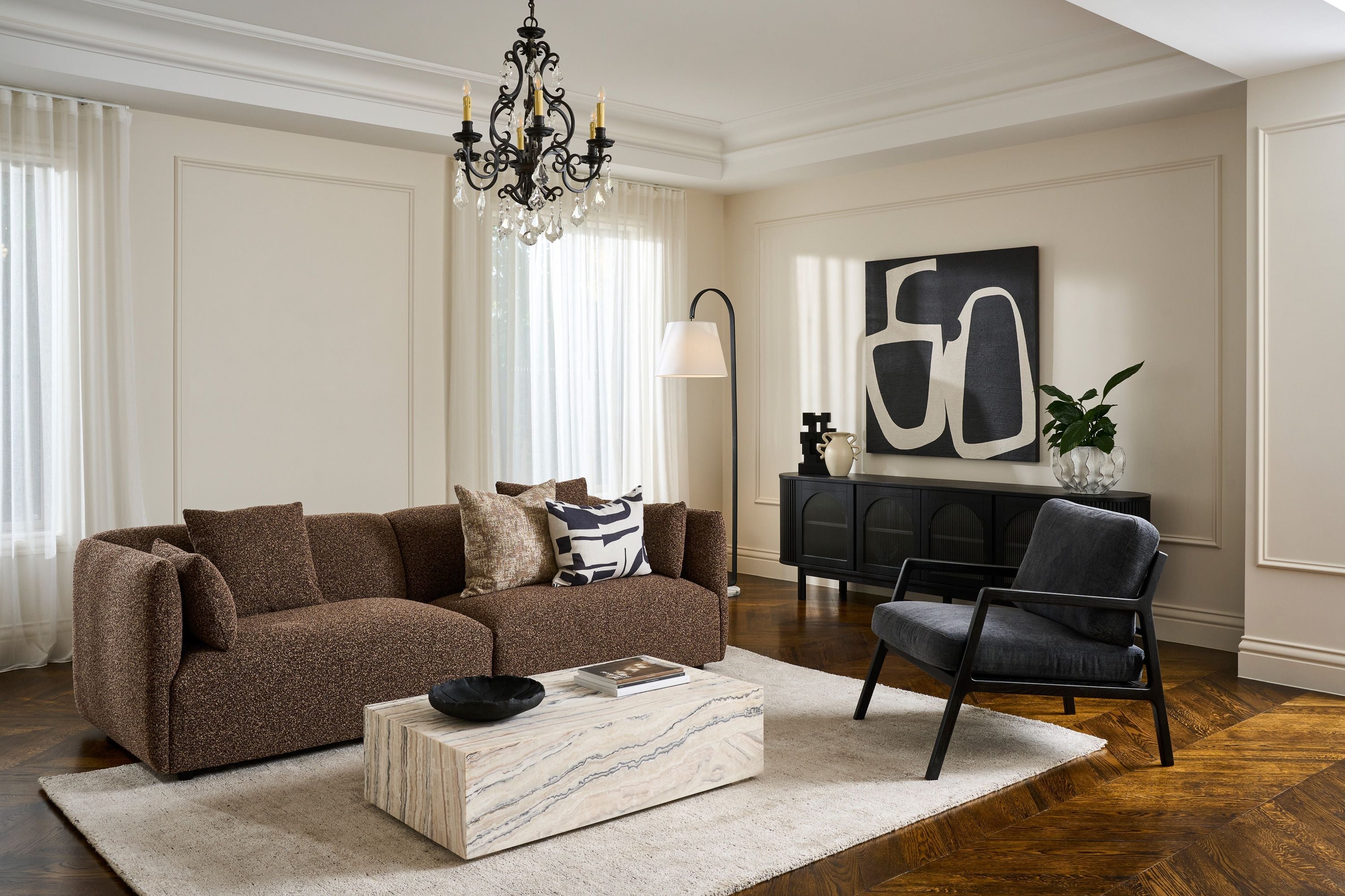 Sila Floor Lamp - Black - Floor Stock