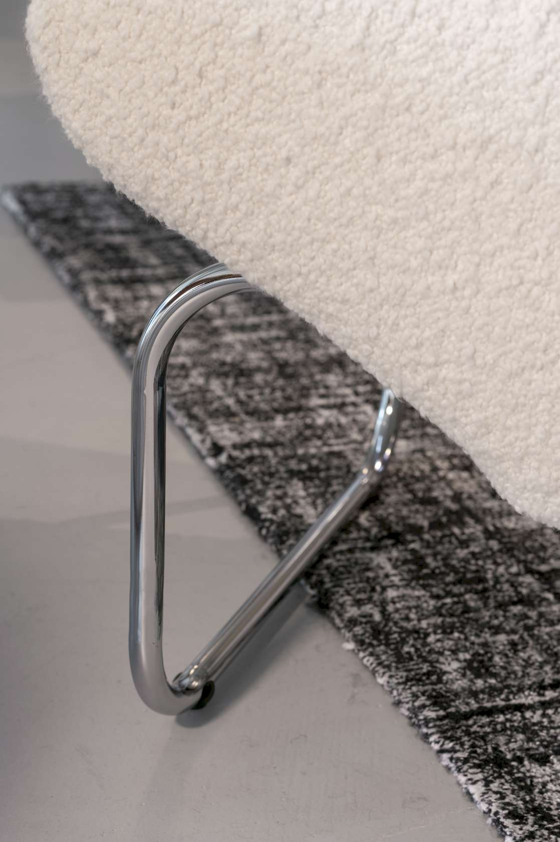 Trend Boucle Set - Chrome/Ivory - Floor Stock
