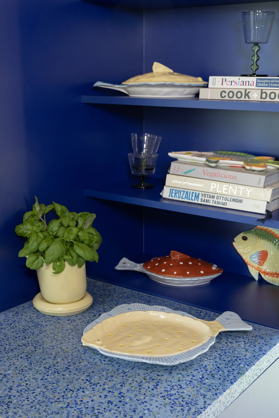 Tureen Plaice - Yellow