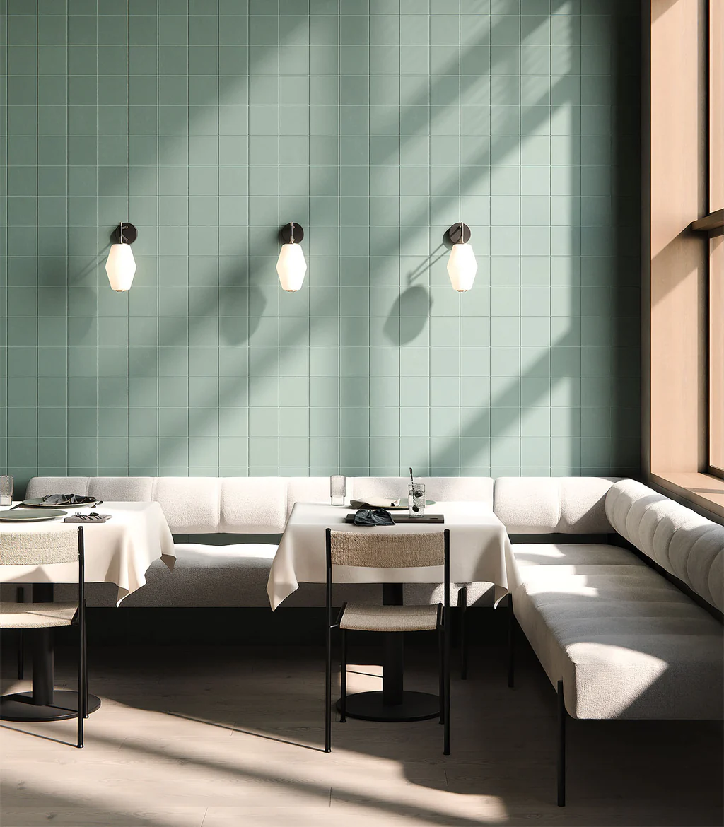 Dahl Wall Light