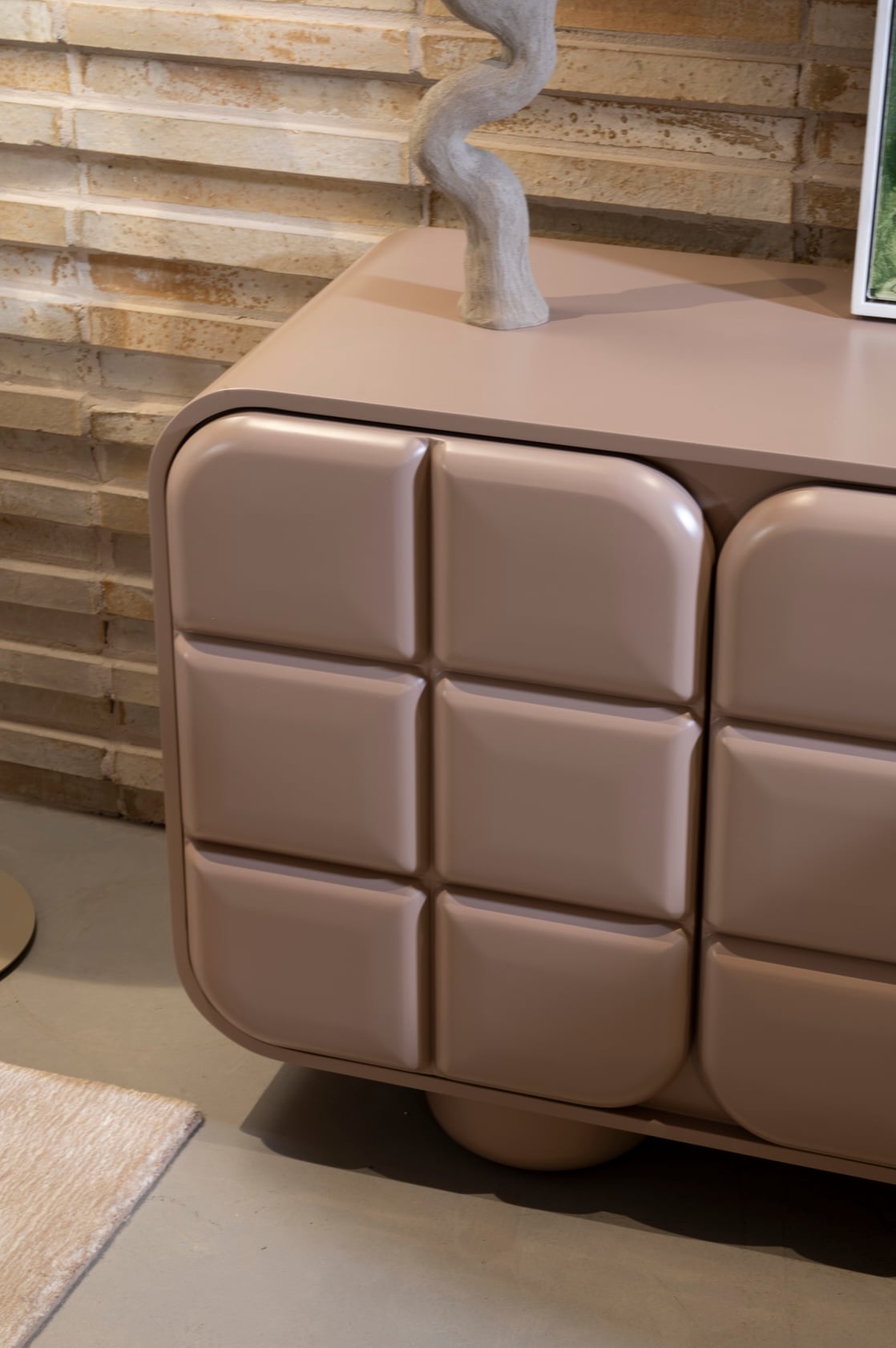 Serano 4 Door Sideboard - Dusty Pink - Floor Stock