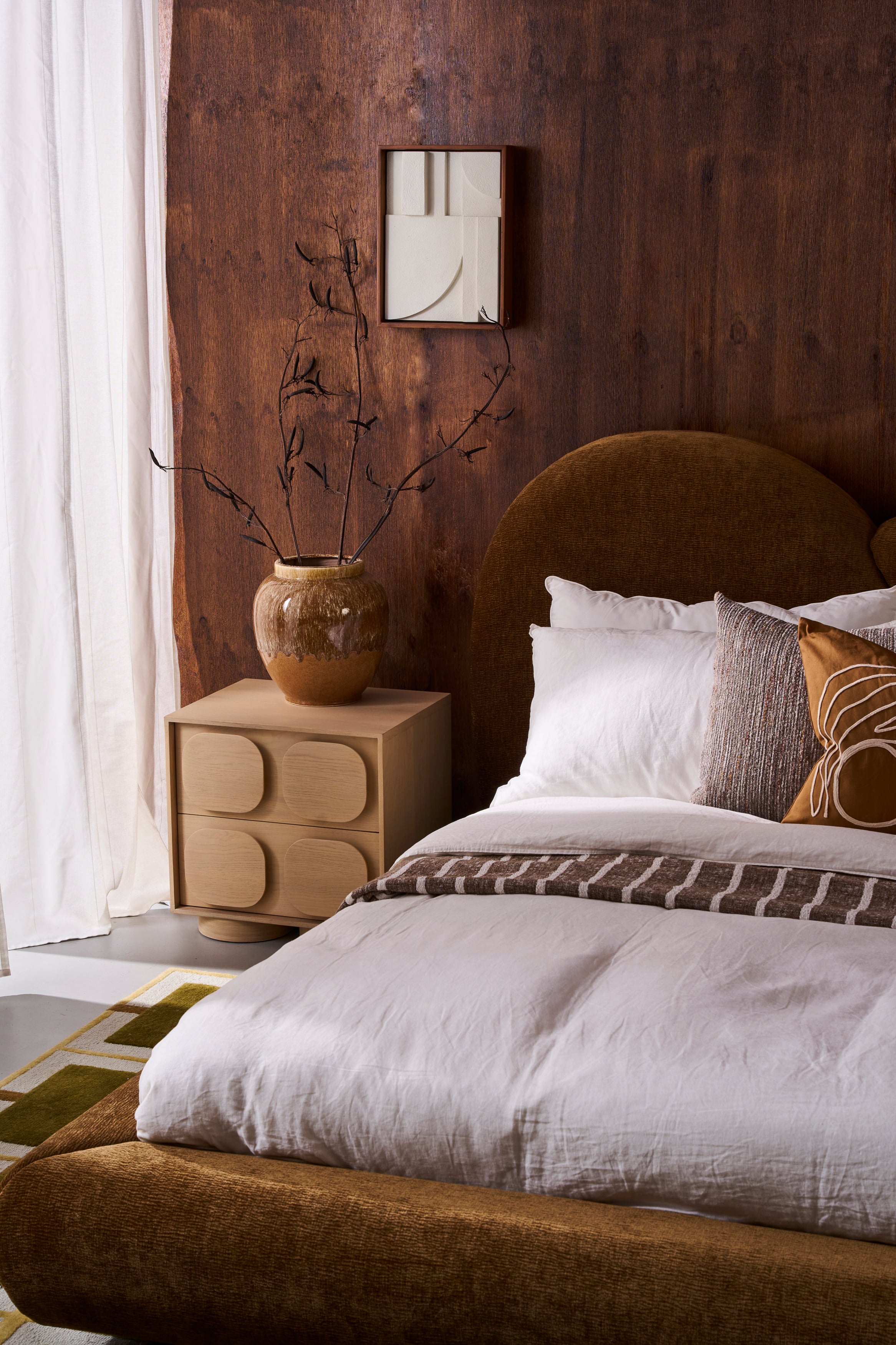 Nimbus Queen Bed - Blake Dulce - Floor Stock