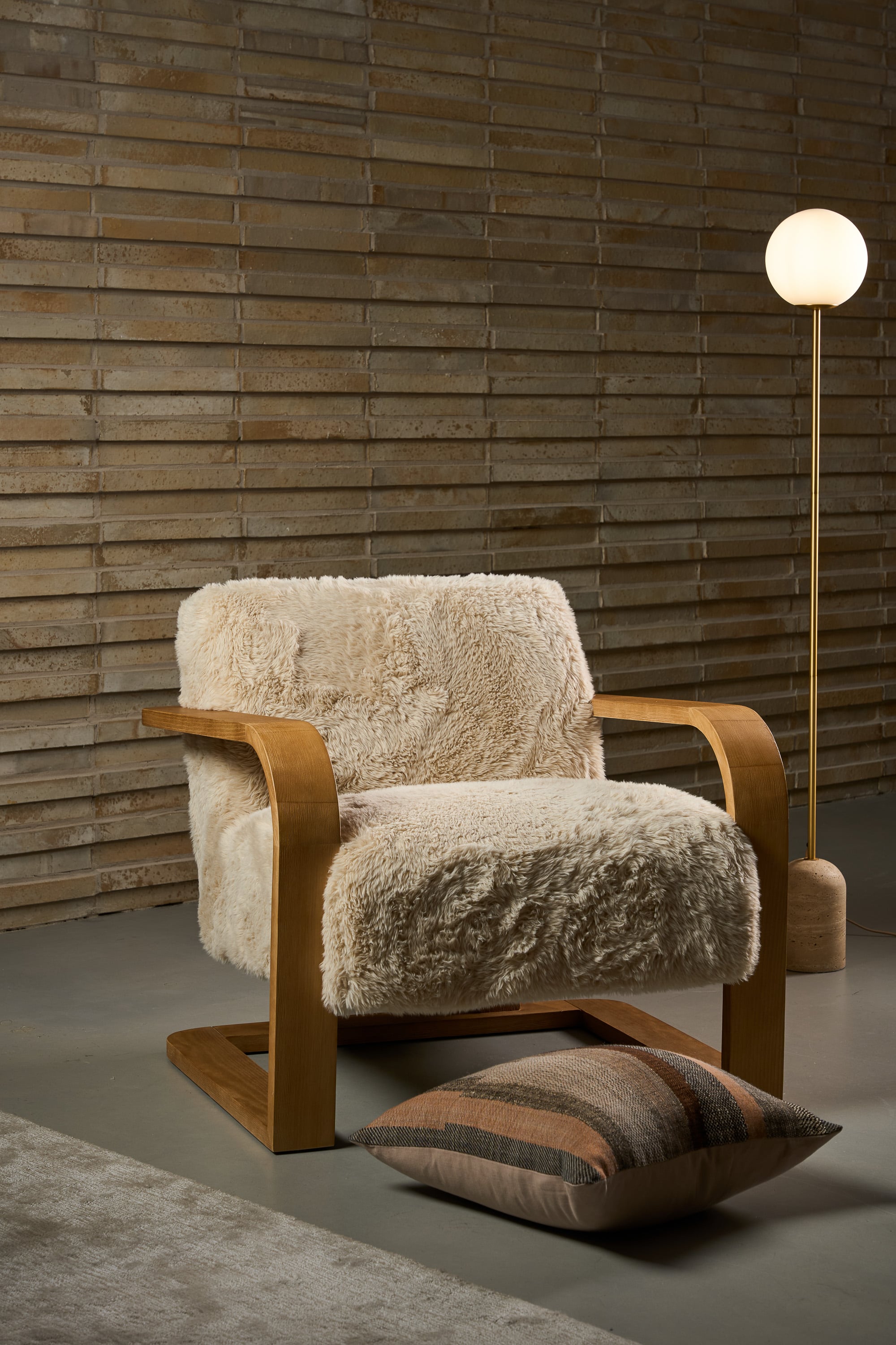 Sorrento Floor Lamp - Frost - Floor Stock
