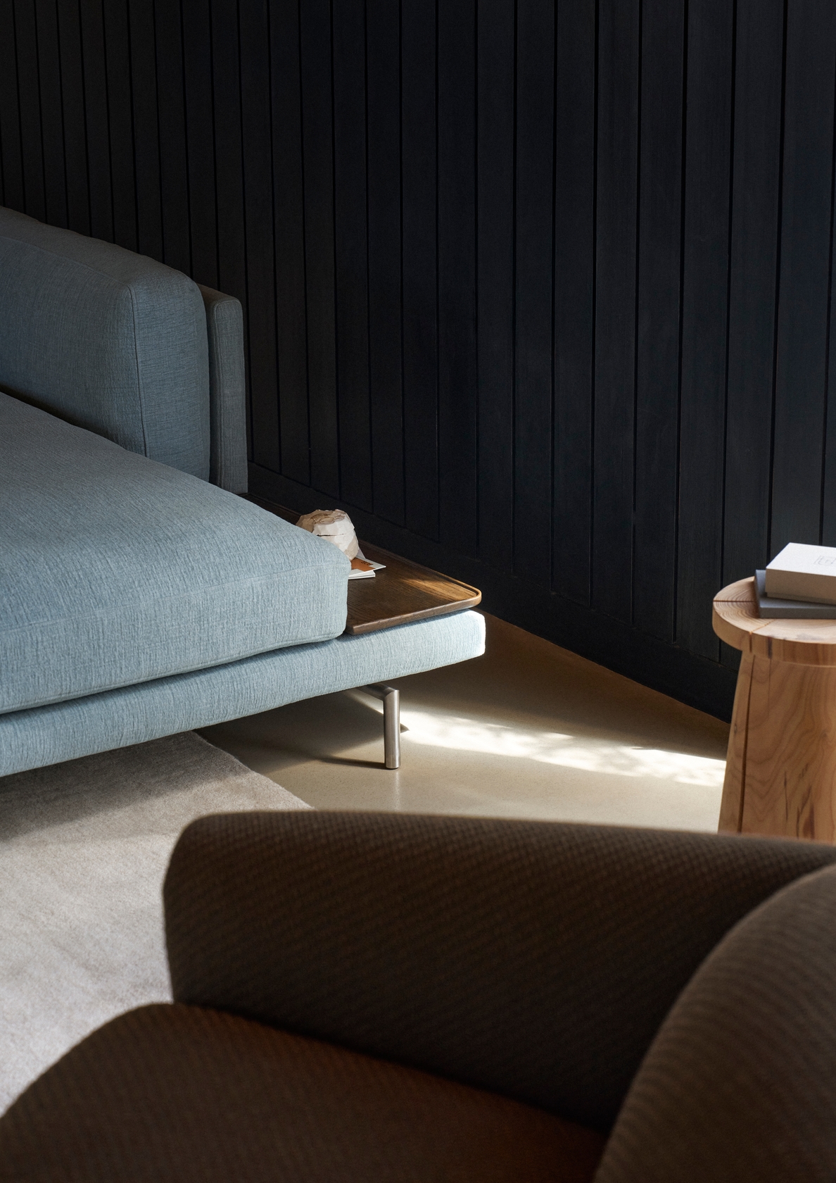 Levanto L Shape Sofa with Wooden Tray