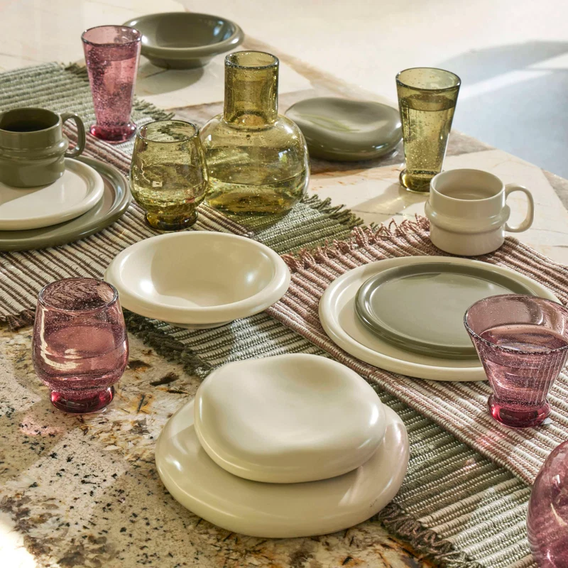 Forma Dessert Plate