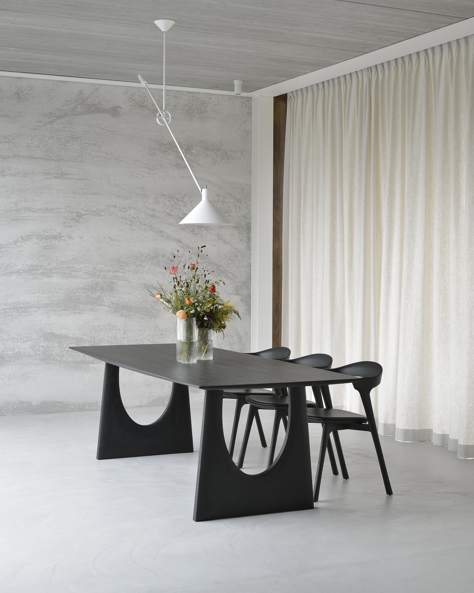 Ethnicraft Oak Geometric Rectangular Dining Table - Black - Floor Stock