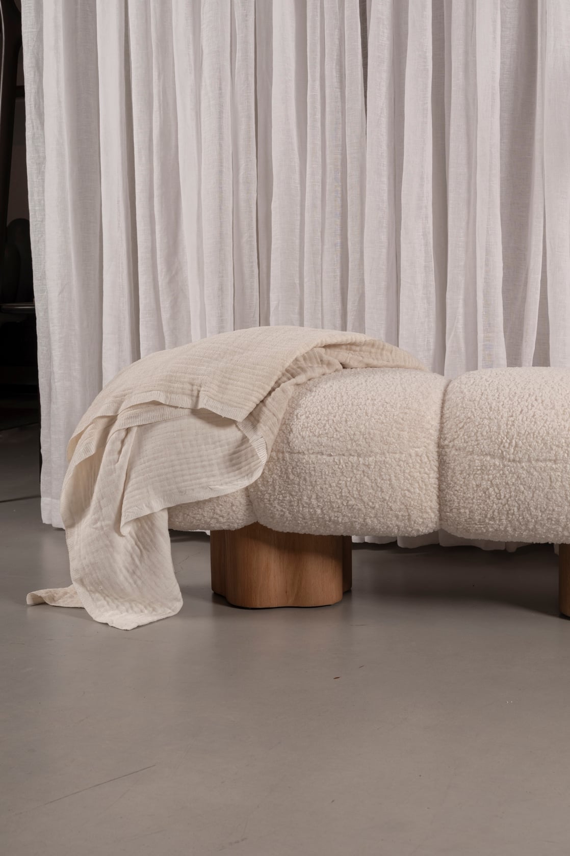 Cloud Bench - Floor Stock