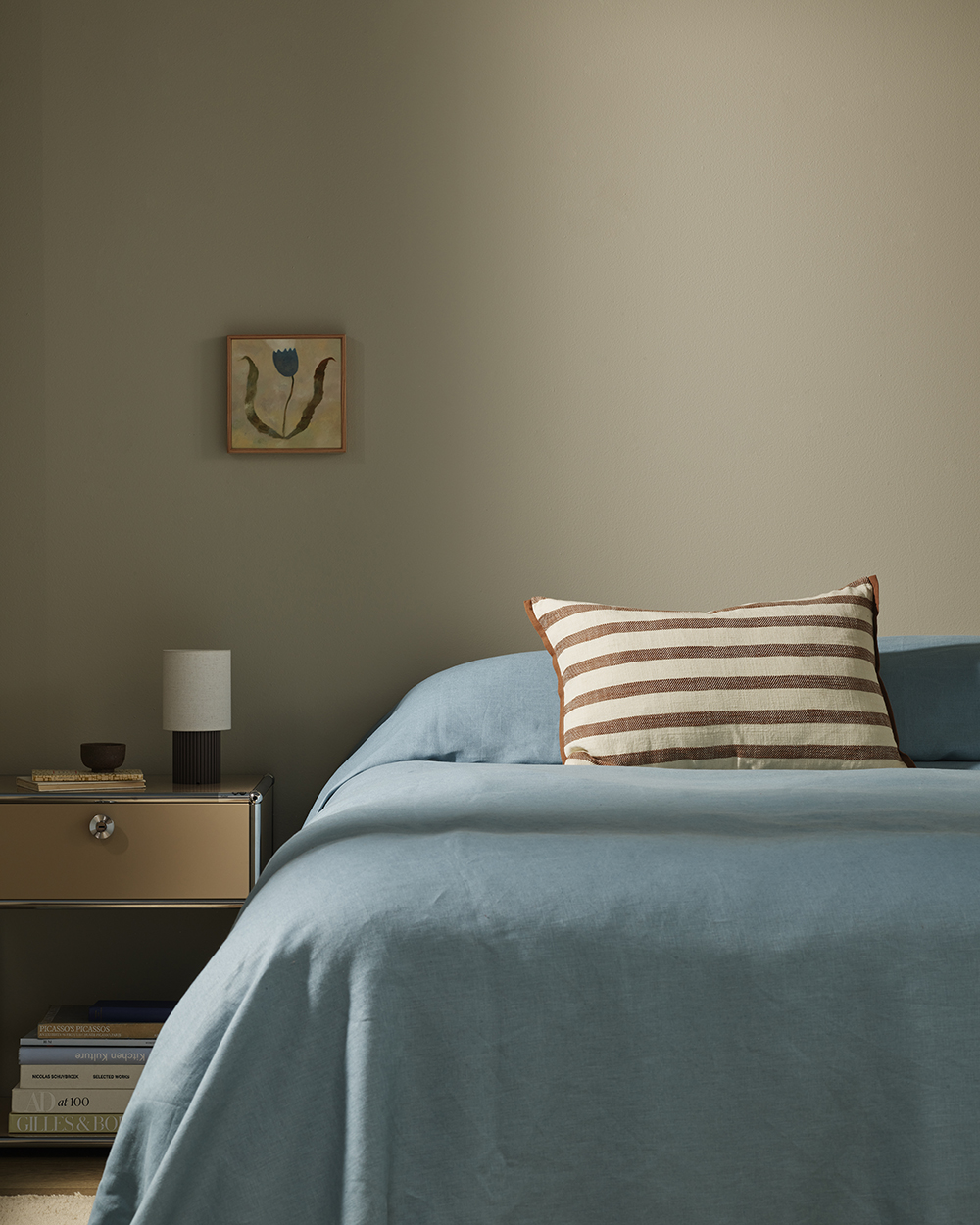 Calden Cushion